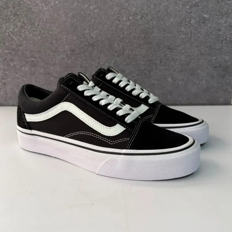 TENIS ZAPATILLAS OLD SKOOL CLÁSICO NEGRO BLANCO