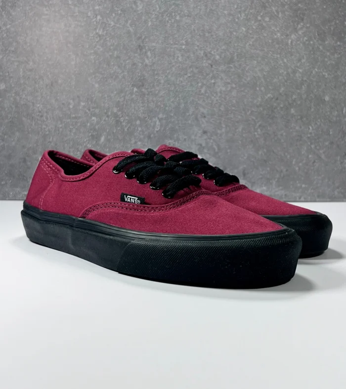 TENIS ZAPATILLAS AUTHENTIC VINO