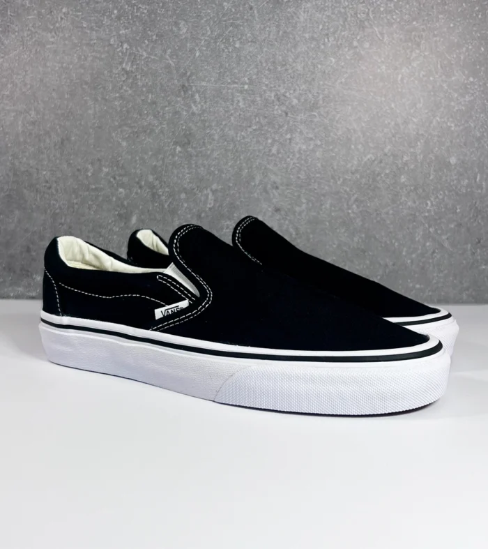 TENIS ZAPATILLAS SLIP ON NEGROS CLASICO