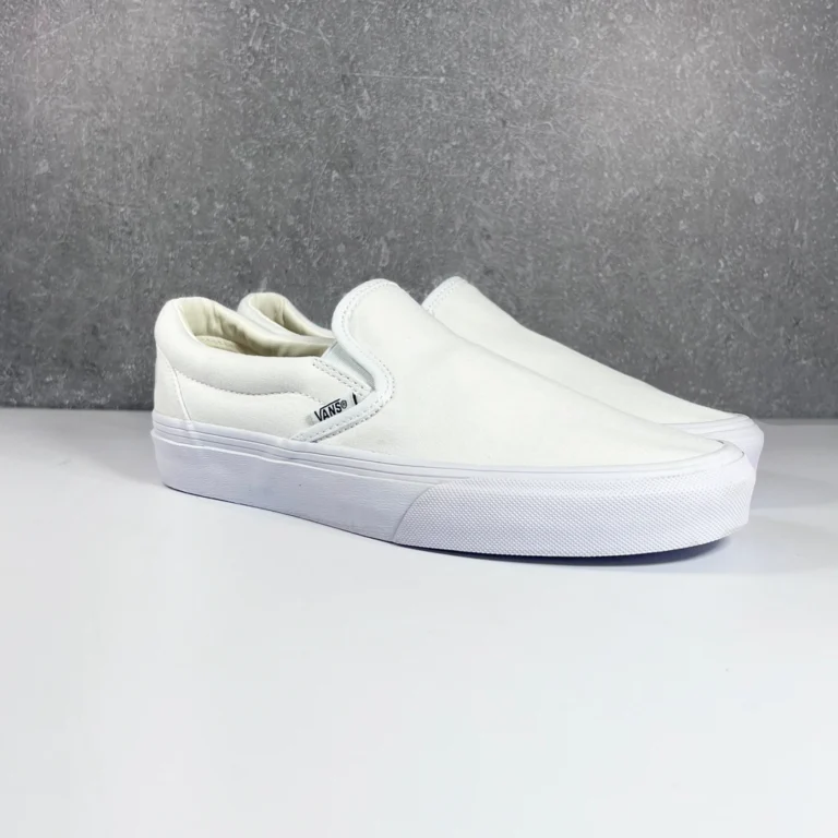 TENIS ZAPATILLAS SLIP ON BLANCO CLASICO
