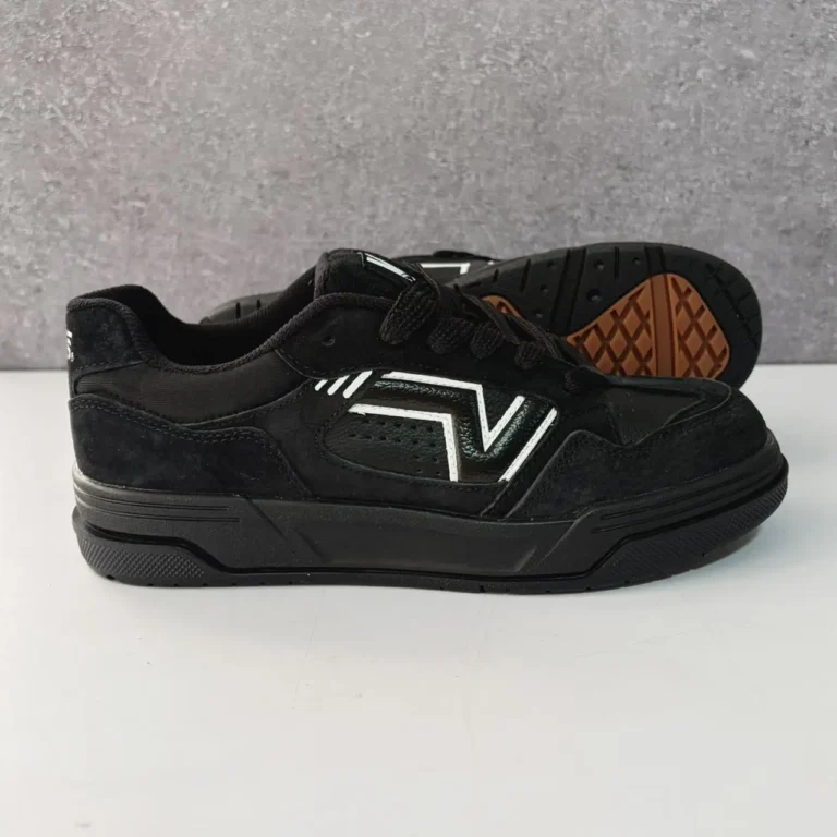 TENIS ZAPATILLAS UPLAND NEGRO